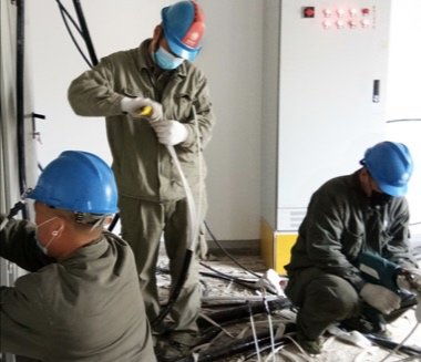 供電公司按下“快進鍵”，護航防護用品生產線火速投產